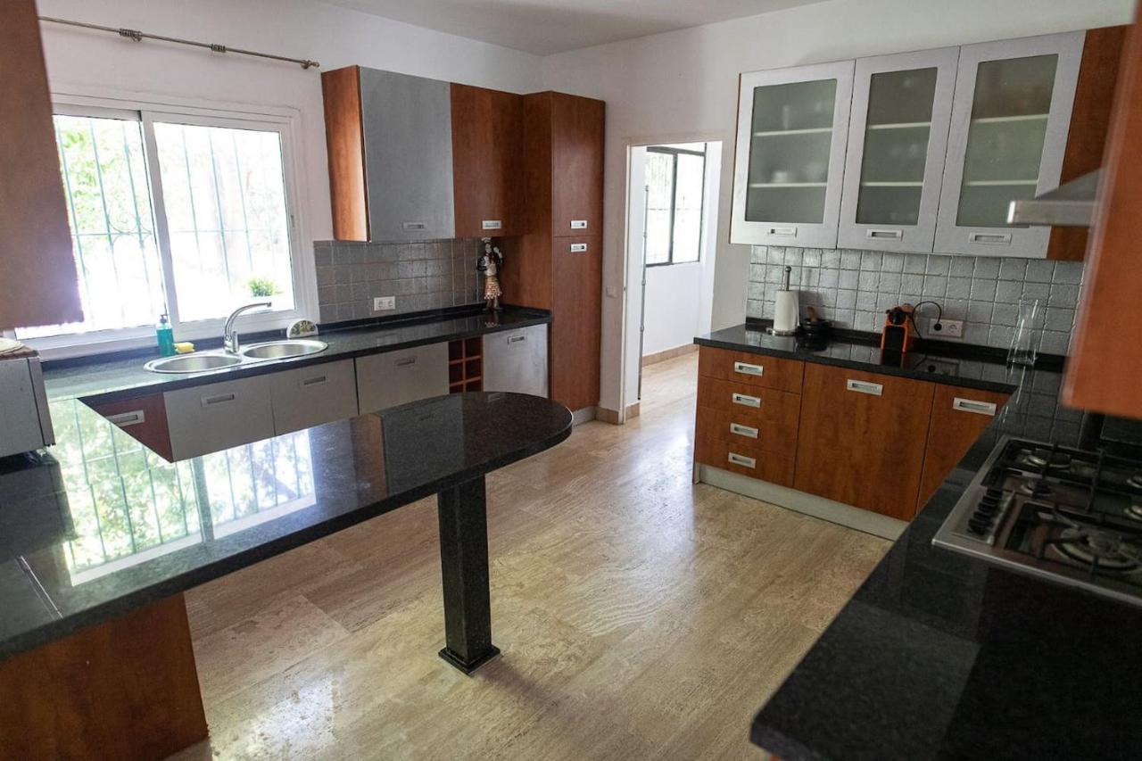 Burganvilla Holiday Home Marbella Bagian luar foto